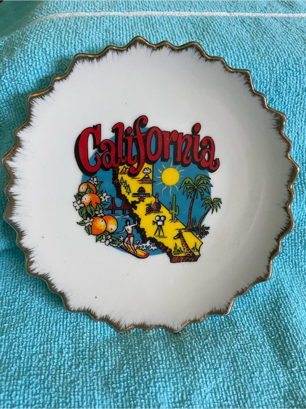 Vintage California small Souvenir plate